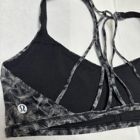 Lululemon Free To Be Zen Sports Bra Gray Feather ⚫️ - Picture 3 of 4